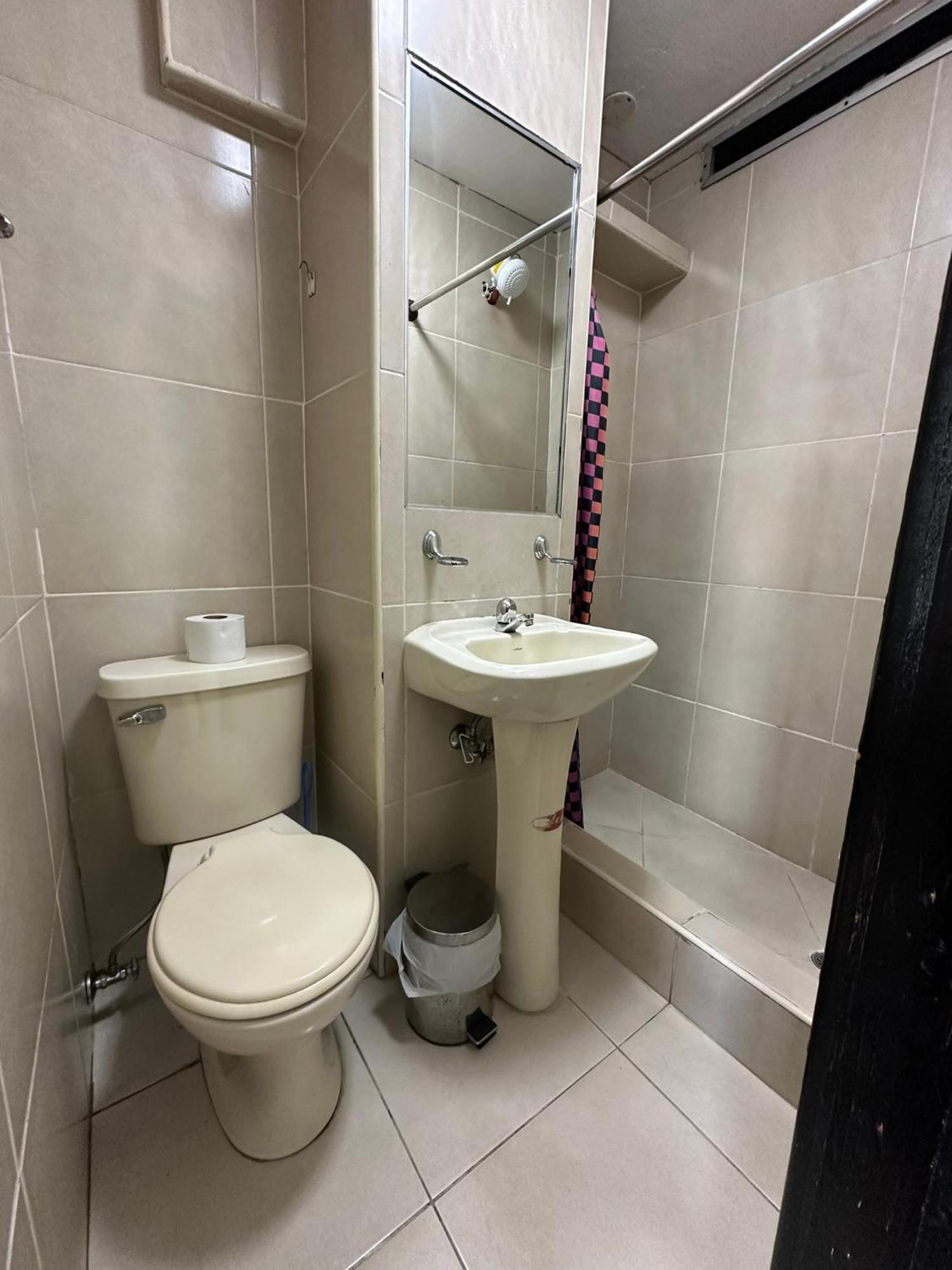 Residencia Terreros Apartment กวายากิล ภายนอก รูปภาพ