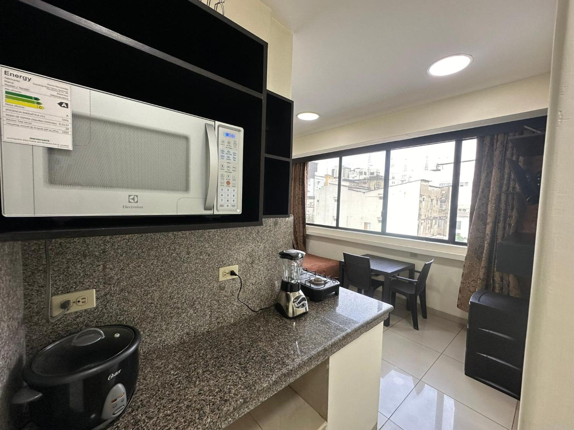 Residencia Terreros Apartment กวายากิล ภายนอก รูปภาพ